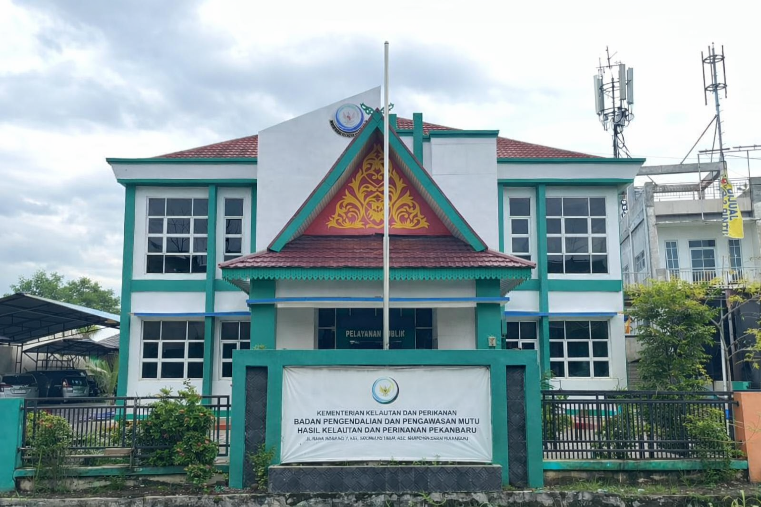 Informasi mengenai kegiatan pelayanan Informasi Publik
