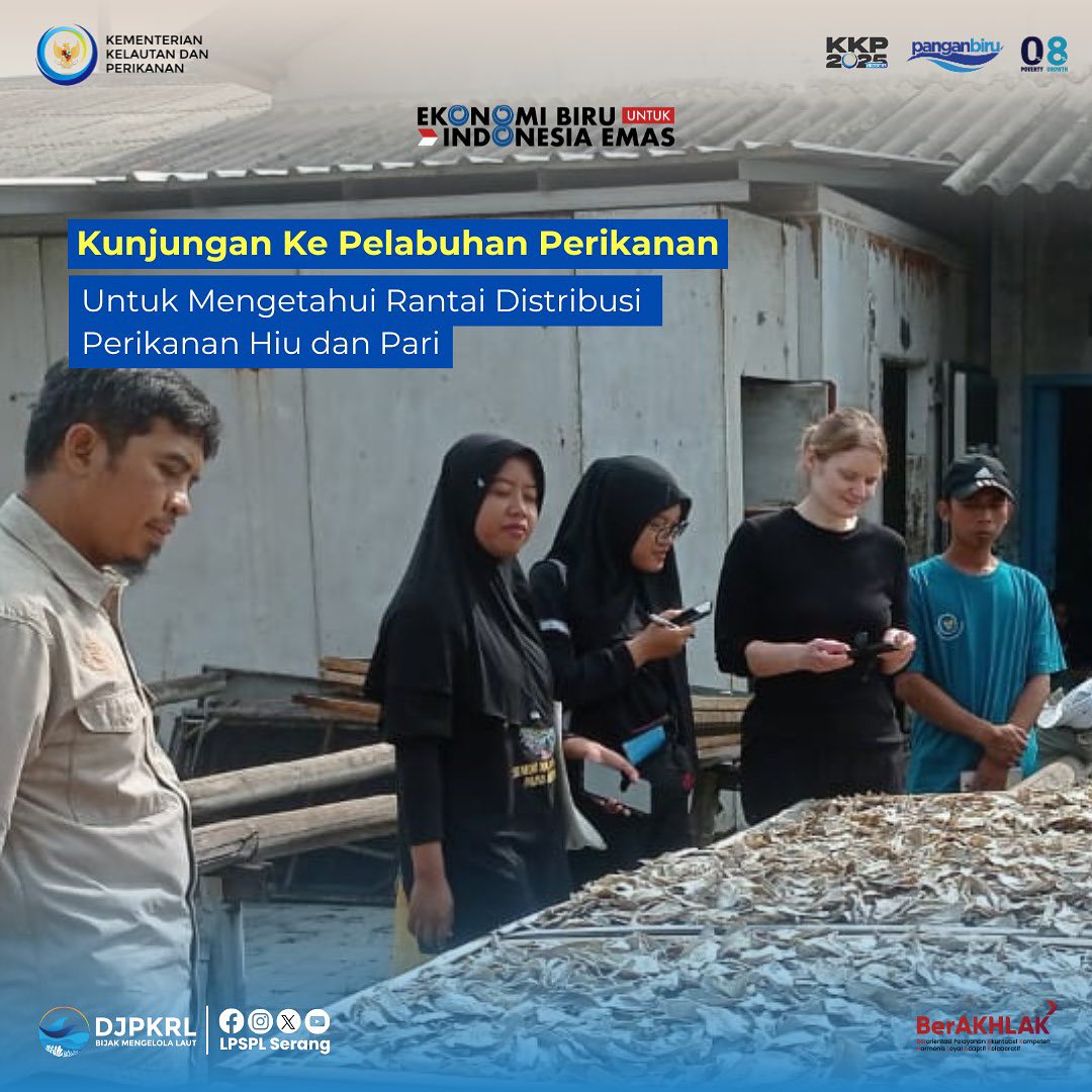 Kunjungan ke Pelabuhan Perikanan