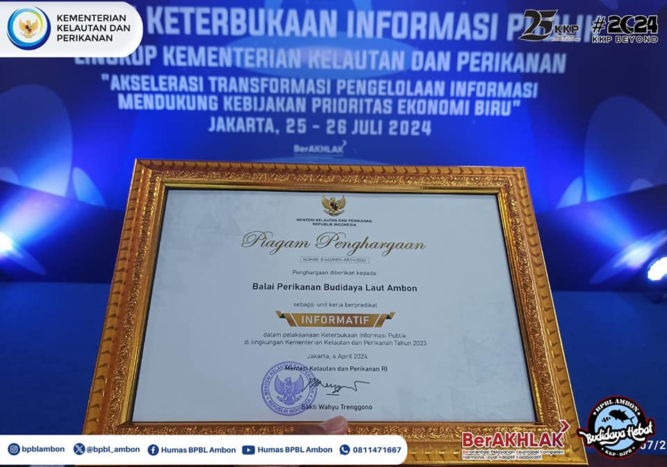 Piagam Penghargaan Keterbukaan Informasi Publik untuk BPBL Ambon