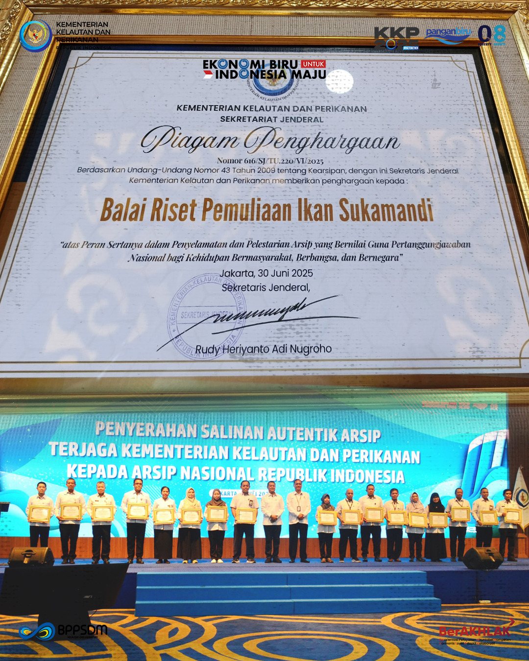 Balai Riset Pemuliaan Ikan Mendapat Penghargaan Kearsipan