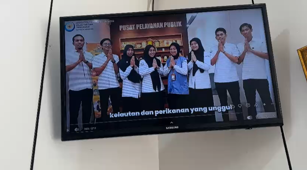 Layanan informasi publik pada ruang pelayanan